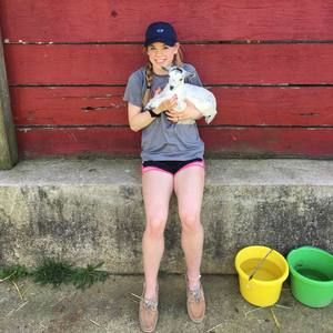 Meet your Posher, Alexandra
